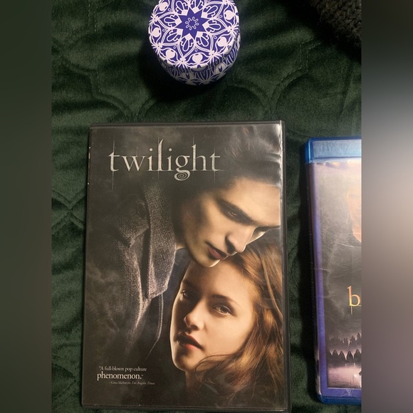 Twilight Night In with a Double Feature - Picture 5 of 11